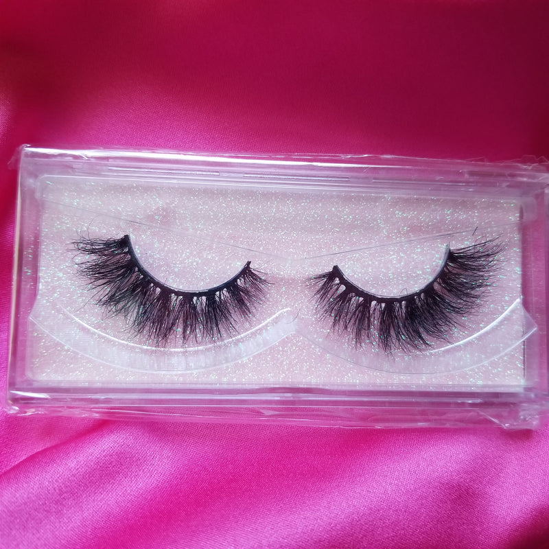 The Weekday Mink Lashes
